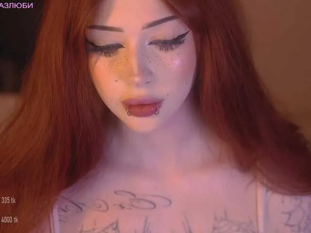 krissone – webcam model profile photo Image 18