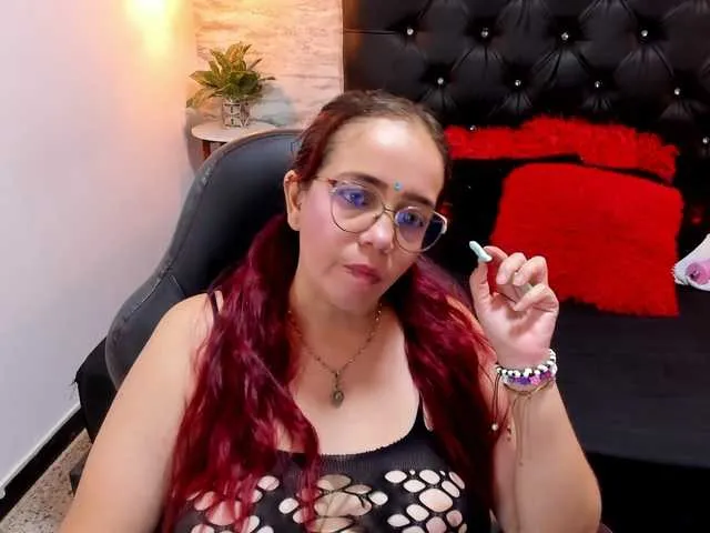 ilovewhitecocksalot – webcam model profile photo Image 15