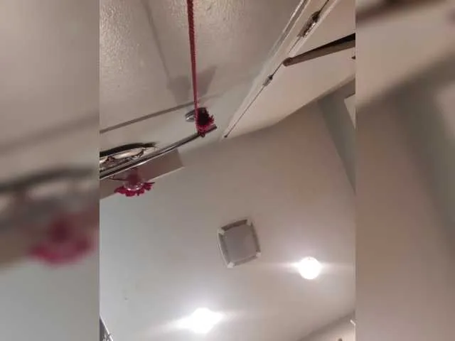 millemimi – webcam model profile photo Image 2