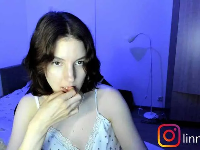 emmaa_rs – webcam model profile photo Image 7