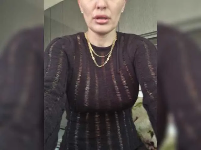 Valeriah – webcam model profile photo Image 17