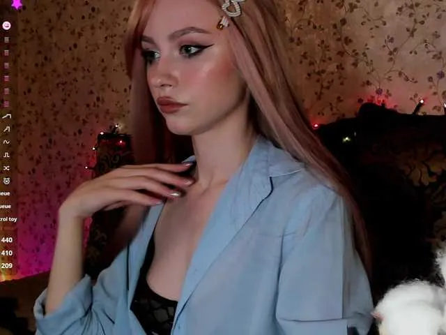 foxylisaa's Thumb Image