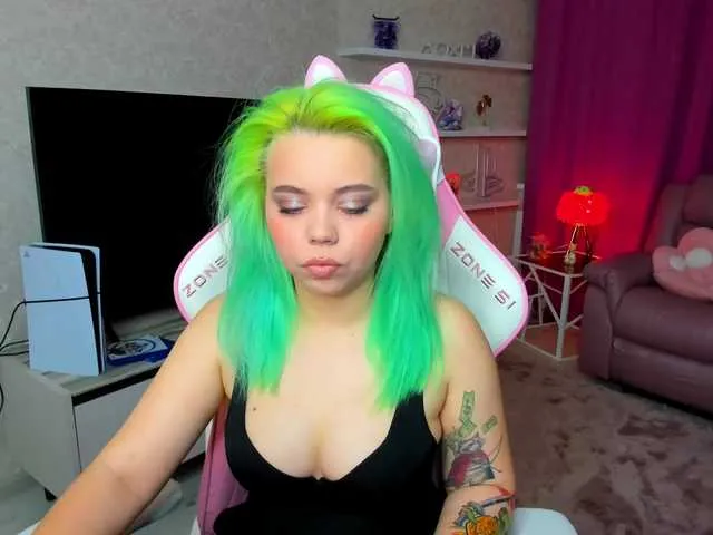 babyhuelix – webcam model profile photo Image 13