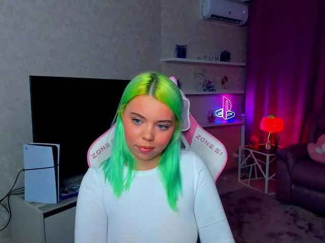 babyhuelix – webcam model profile photo Image 14