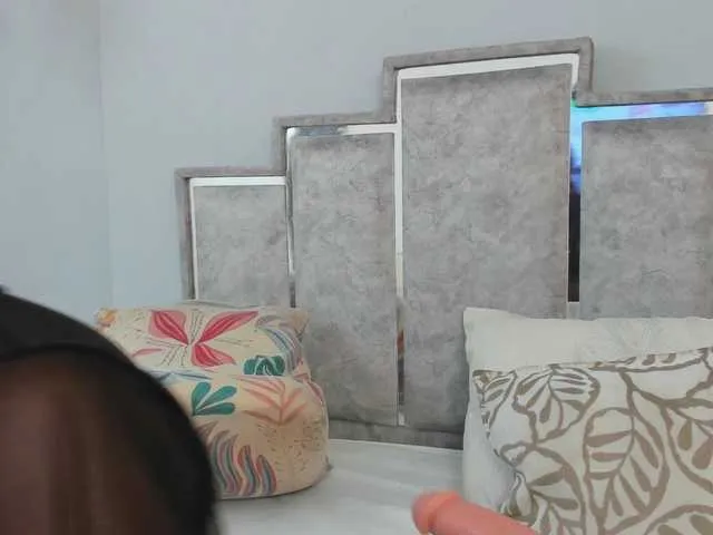GabyyJones Image 3