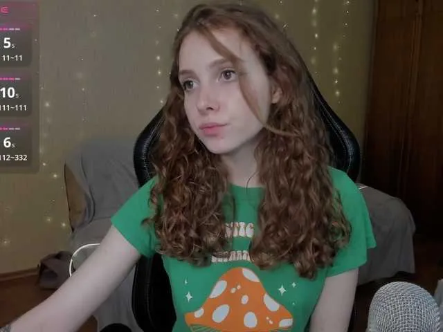 MinniMia – webcam model profile photo Image 4