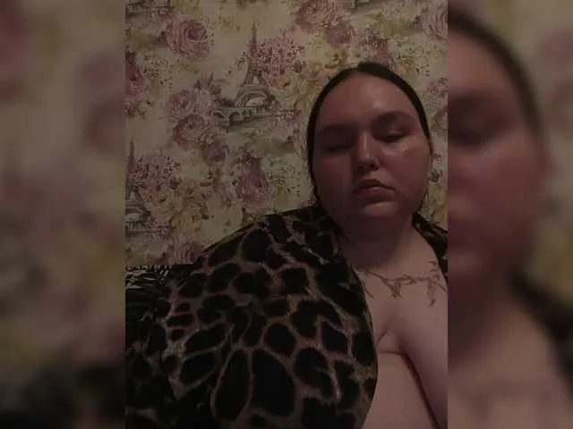 molochnaya000 – webcam model profile photo Image 11