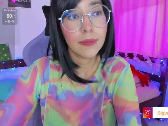 yandracelisoficial – webcam model profile photo Image 2