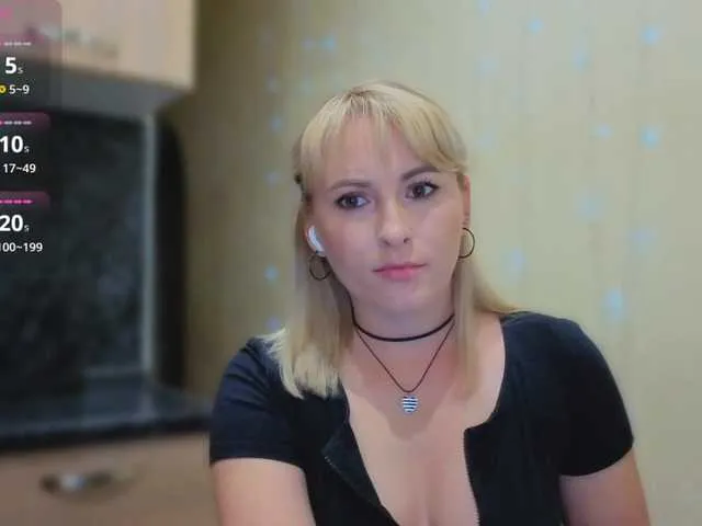 busenok – webcam model profile photo Image 12