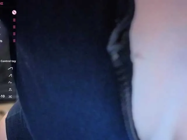 busenok – webcam model profile photo Image 2