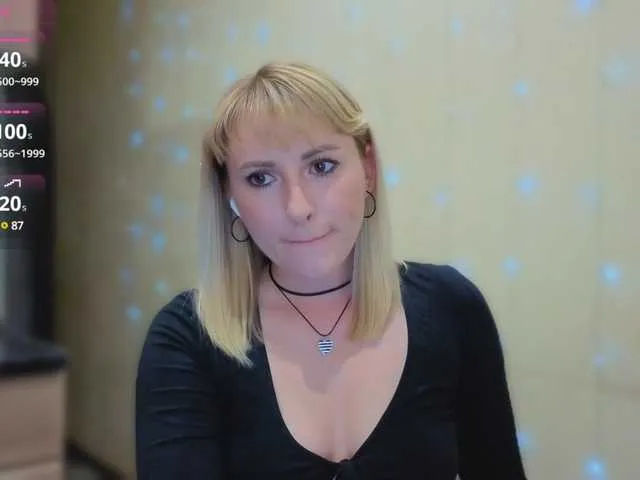 busenok – webcam model profile photo Image 8