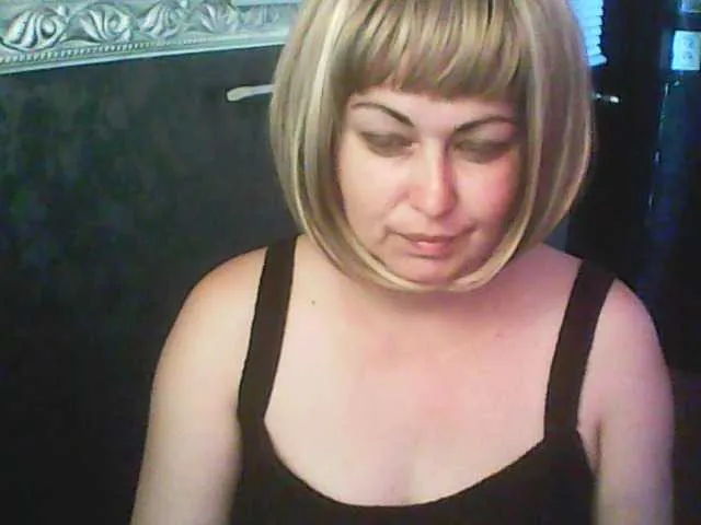 EditaMilf – webcam model profile photo Image 10