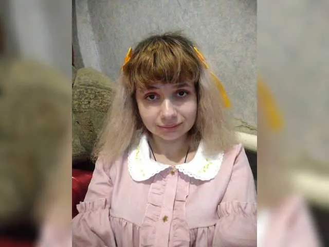 molochnaya000 – webcam model profile photo Image 19