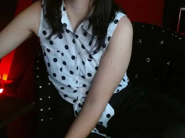 HairyValeri – webcam model profile photo