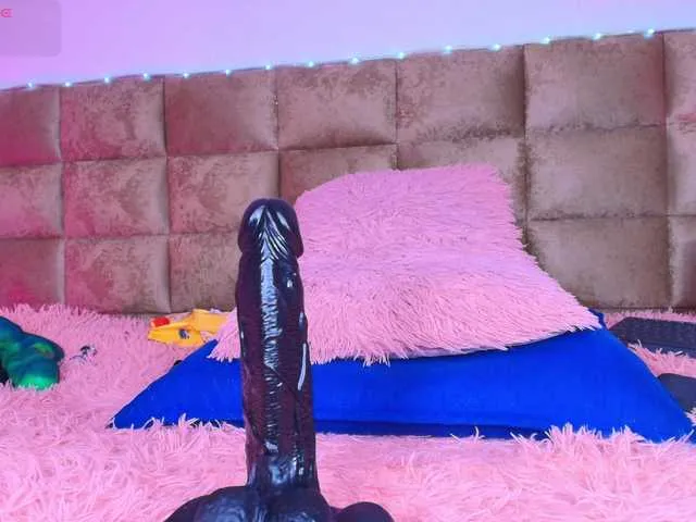 tinnymonroe – webcam model profile photo Image 3