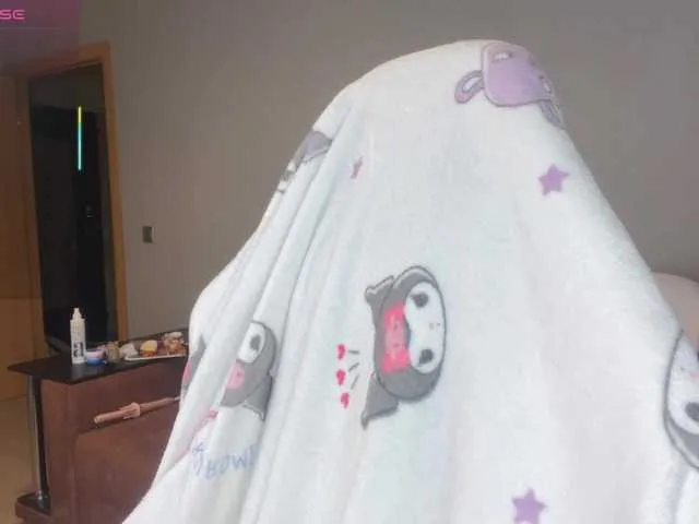 Hanna-CryBaby Image 10