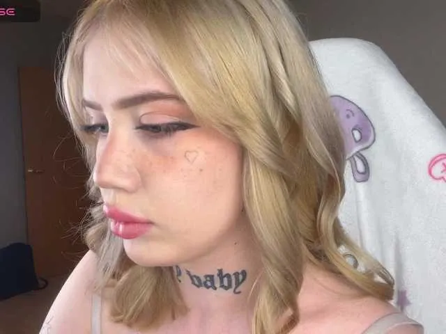 Hanna-CryBaby Image 6