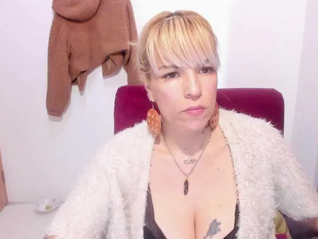 haleycrazy – webcam model profile photo Image 14