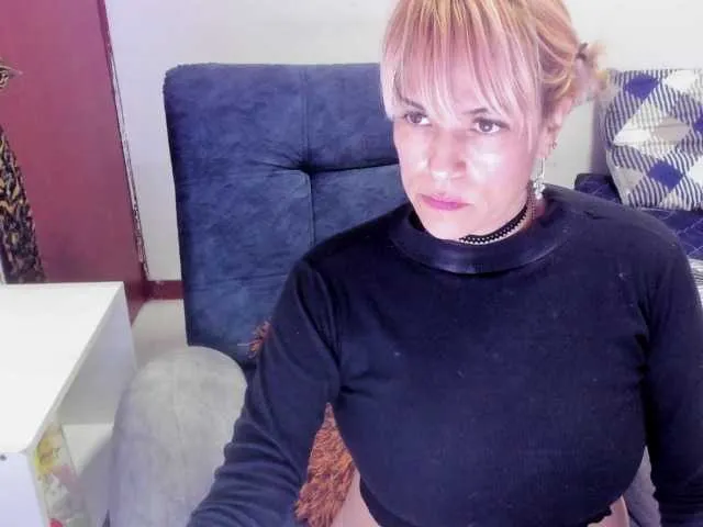 haleycrazy – webcam model profile photo Image 4