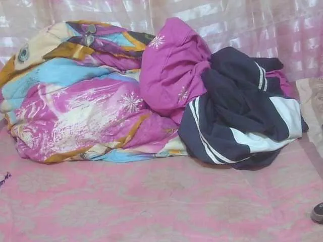 roselyn_rose – webcam model profile photo Image 18