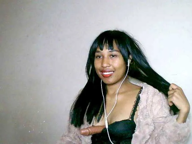 HelenGLOW Image 4