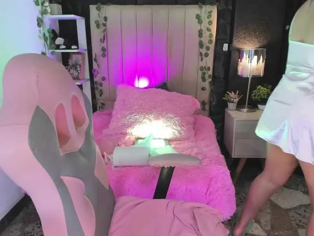 hellenbunnyx Image 10