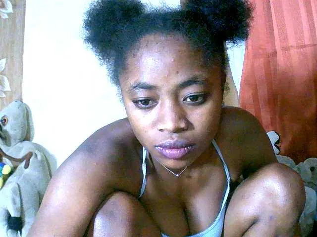 token___ – webcam model profile photo Image 2