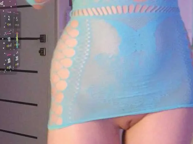 Maya-onelya – webcam model profile photo Image 10