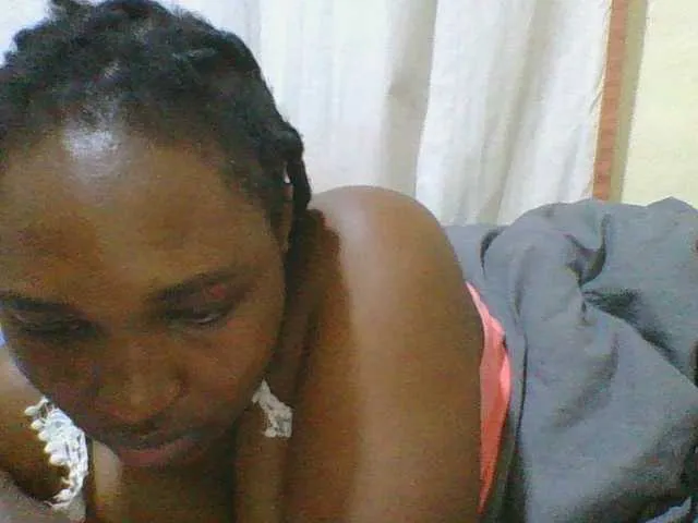 korinaluvv – webcam model profile photo Image 10