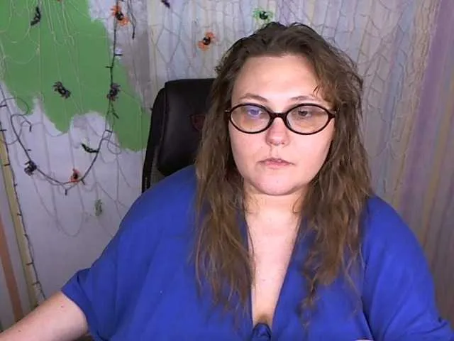 curry_nikita – webcam model profile photo Image 12