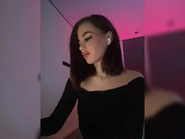 HotGirlEva Image 2