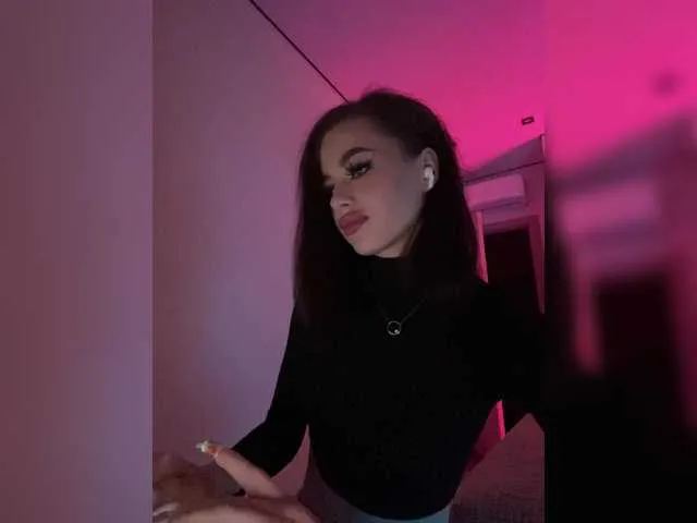 HotGirlEva Image 5