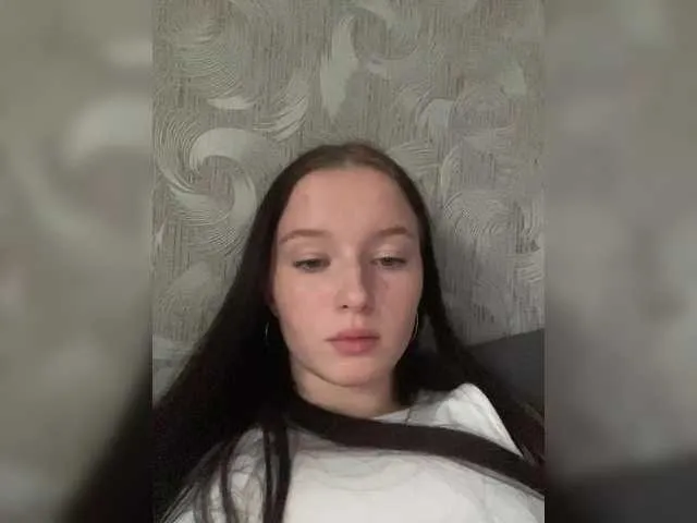 q2za34 – webcam model profile photo Image 11