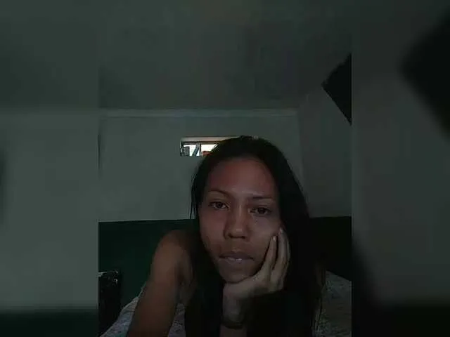 HotLunah – webcam model profile photo