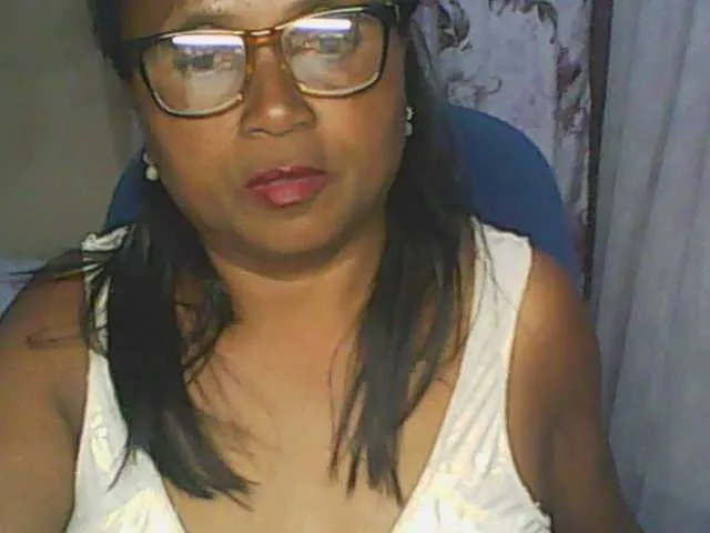 vixenvictoriaa – webcam model profile photo Image 15