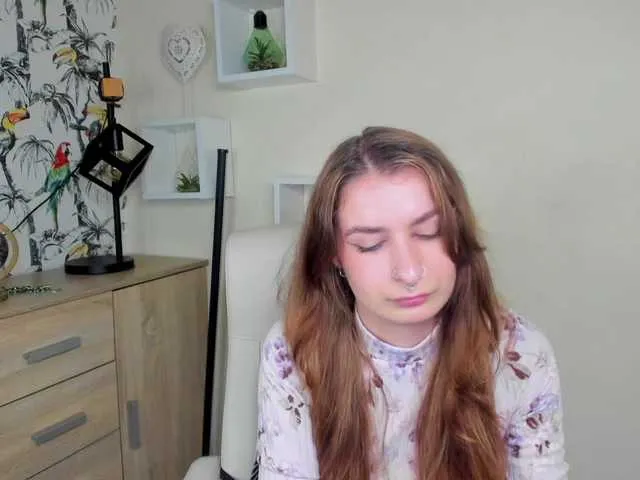 MaddieBryggs – webcam model profile photo Image 3