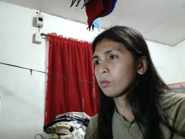 indayFuckyawan – webcam model profile photo