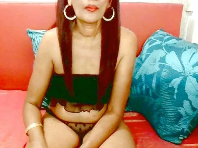 millemimi – webcam model profile photo Image 2