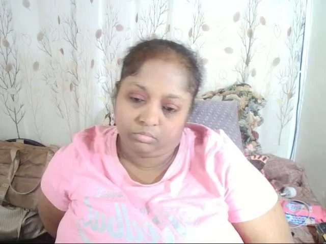 AlexisGrays – webcam model profile photo Image 17