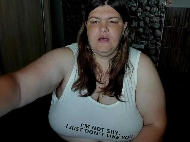 Ionysexylips69 Image 2