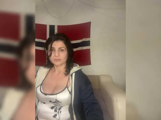 mary_kisss – webcam model profile photo Image 10