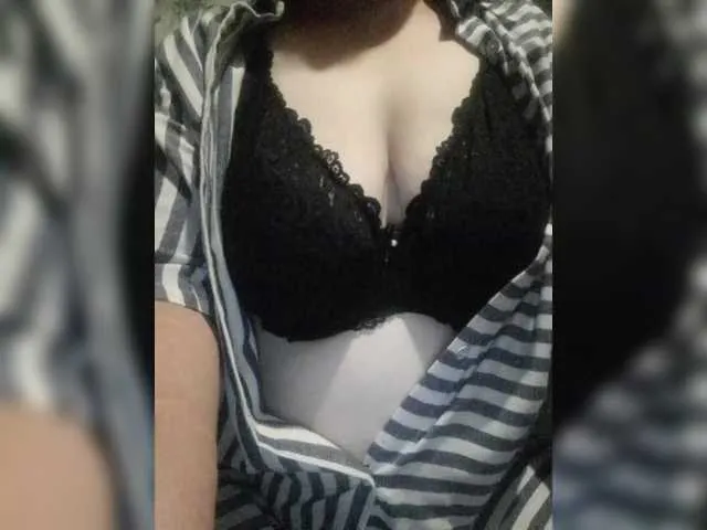 susanslim – webcam model profile photo Image 9