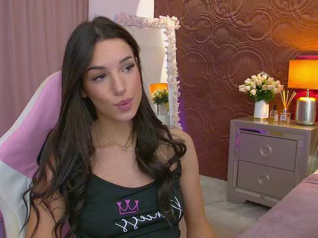 MaddieBryggs – webcam model profile photo Image 15