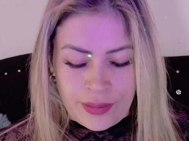 _sofia_adam_ – webcam model profile photo Image 17