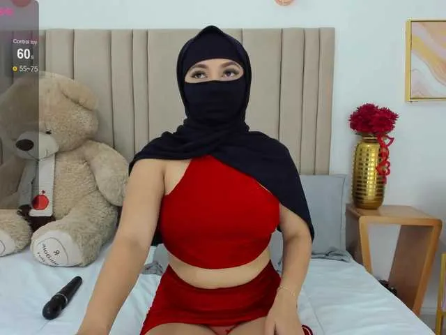 izadii Image 3