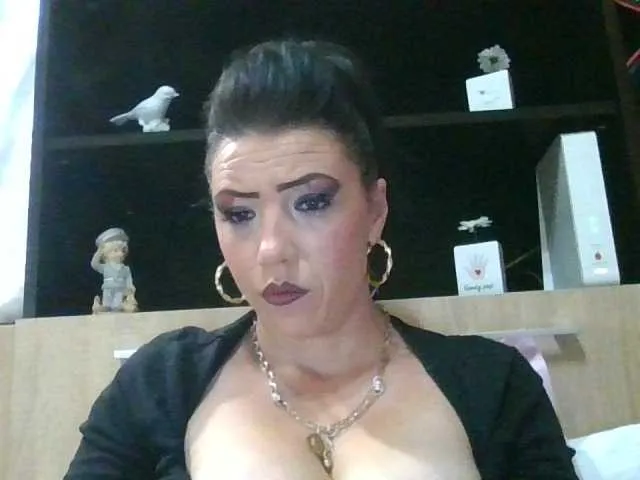 Milana555550 – webcam model profile photo Image 14