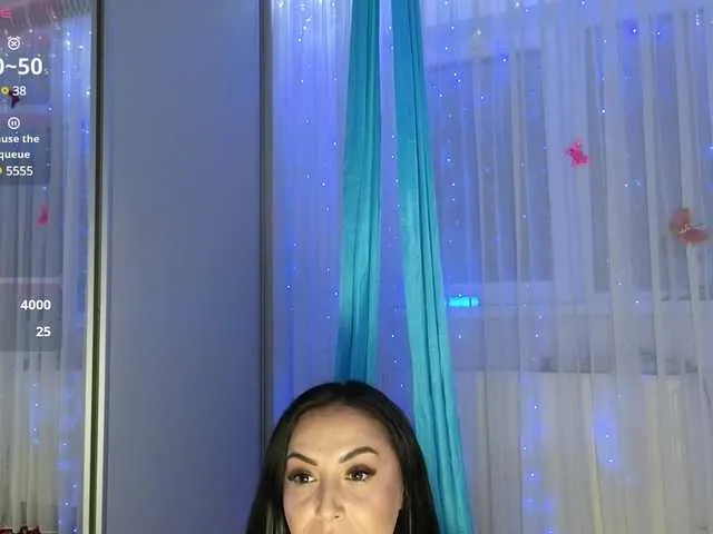 corni__ – webcam model profile photo Image 2
