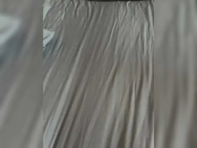 WhoreRobot – webcam model profile photo Image 14