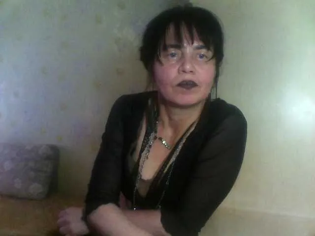 shenna_brunette_ – webcam model profile photo Image 6