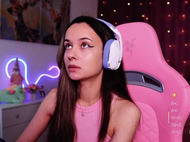 JuicyAngel Image 19